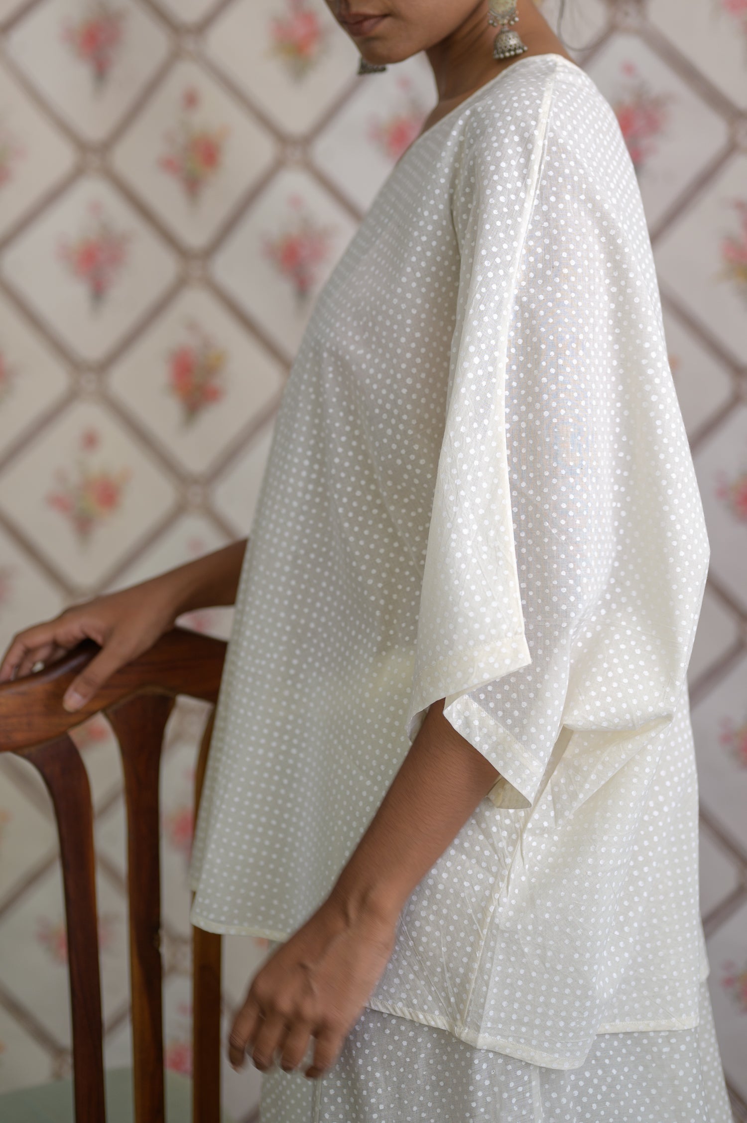 Yuki Top | Dots