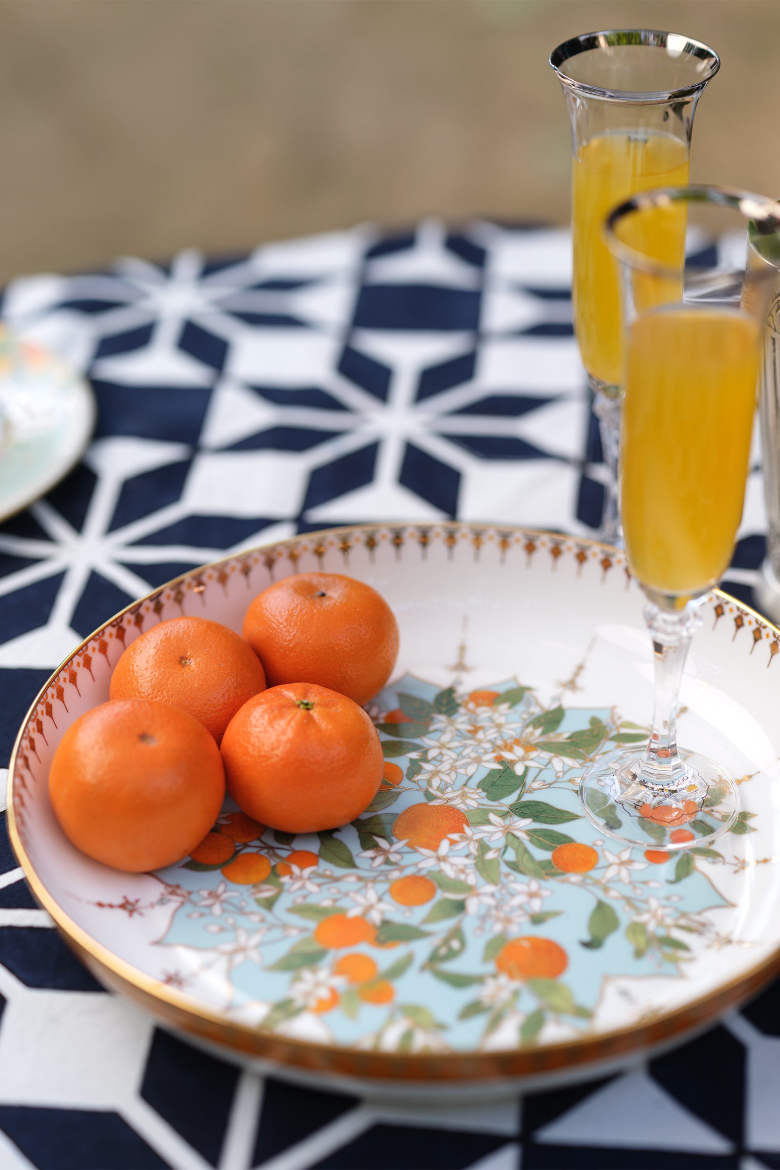 Tangerine Large Serving Bowl