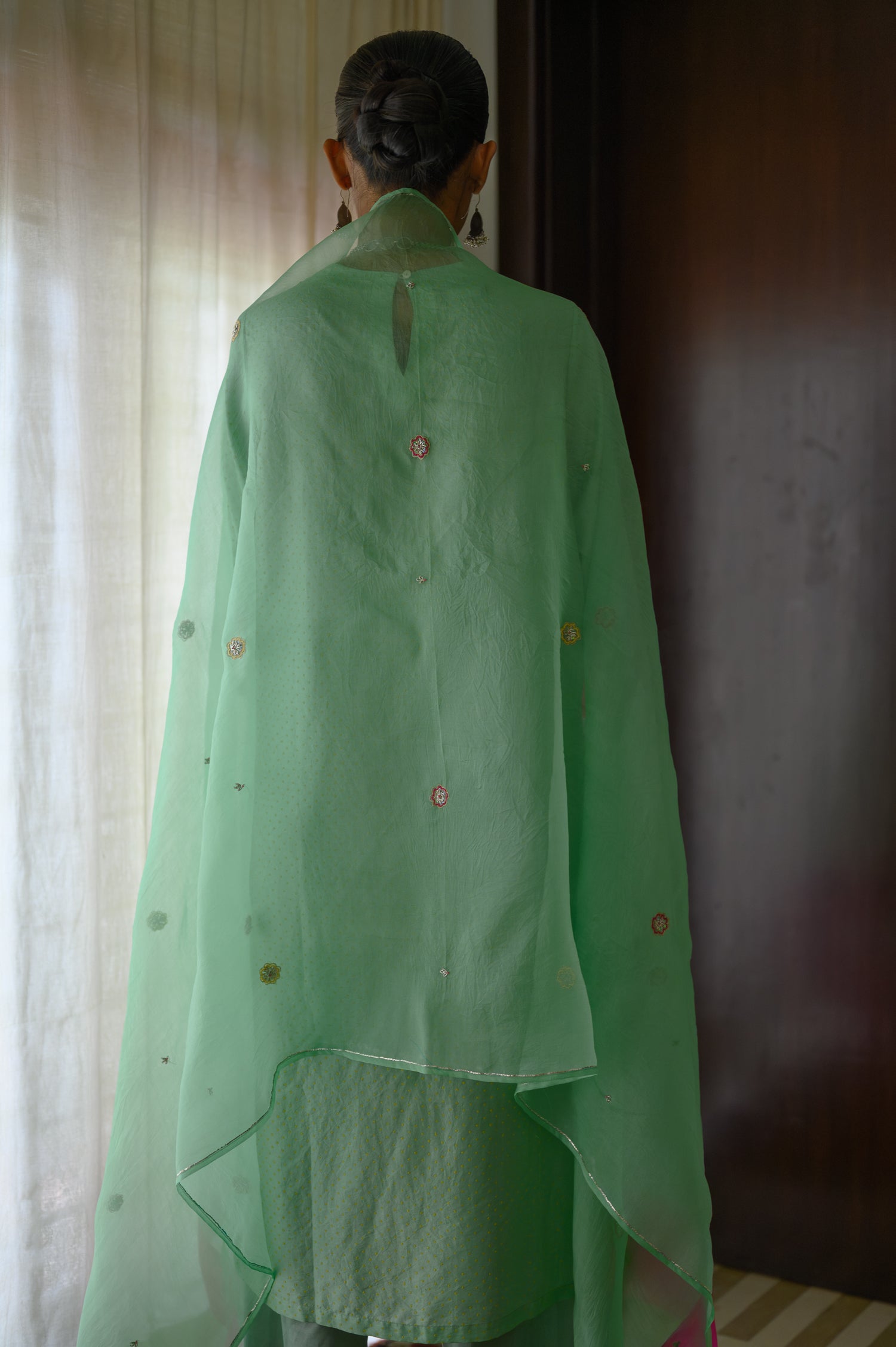 Neela Kurta | Tea Green