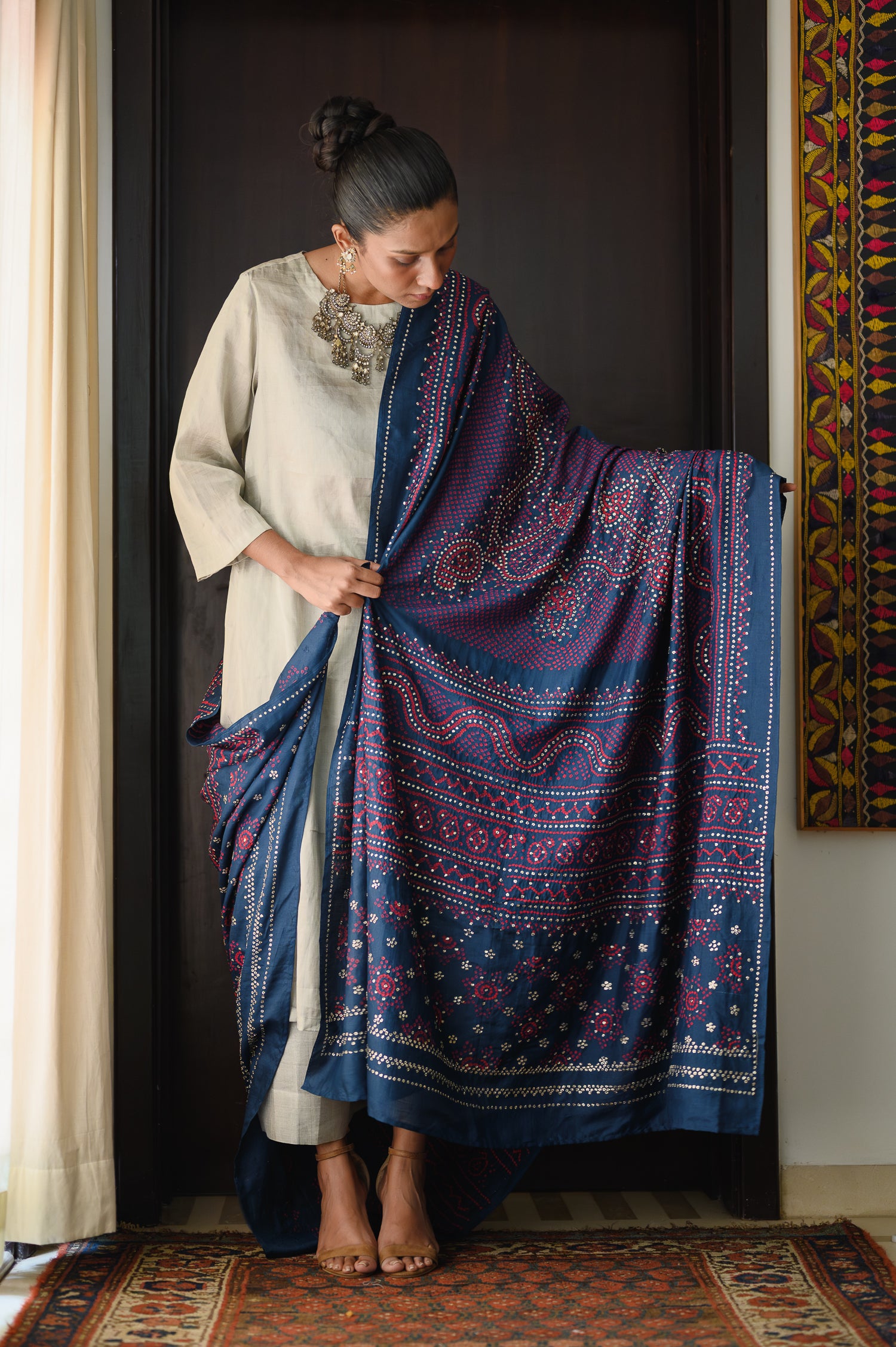 Chandrokhni Odhana Set | Navy