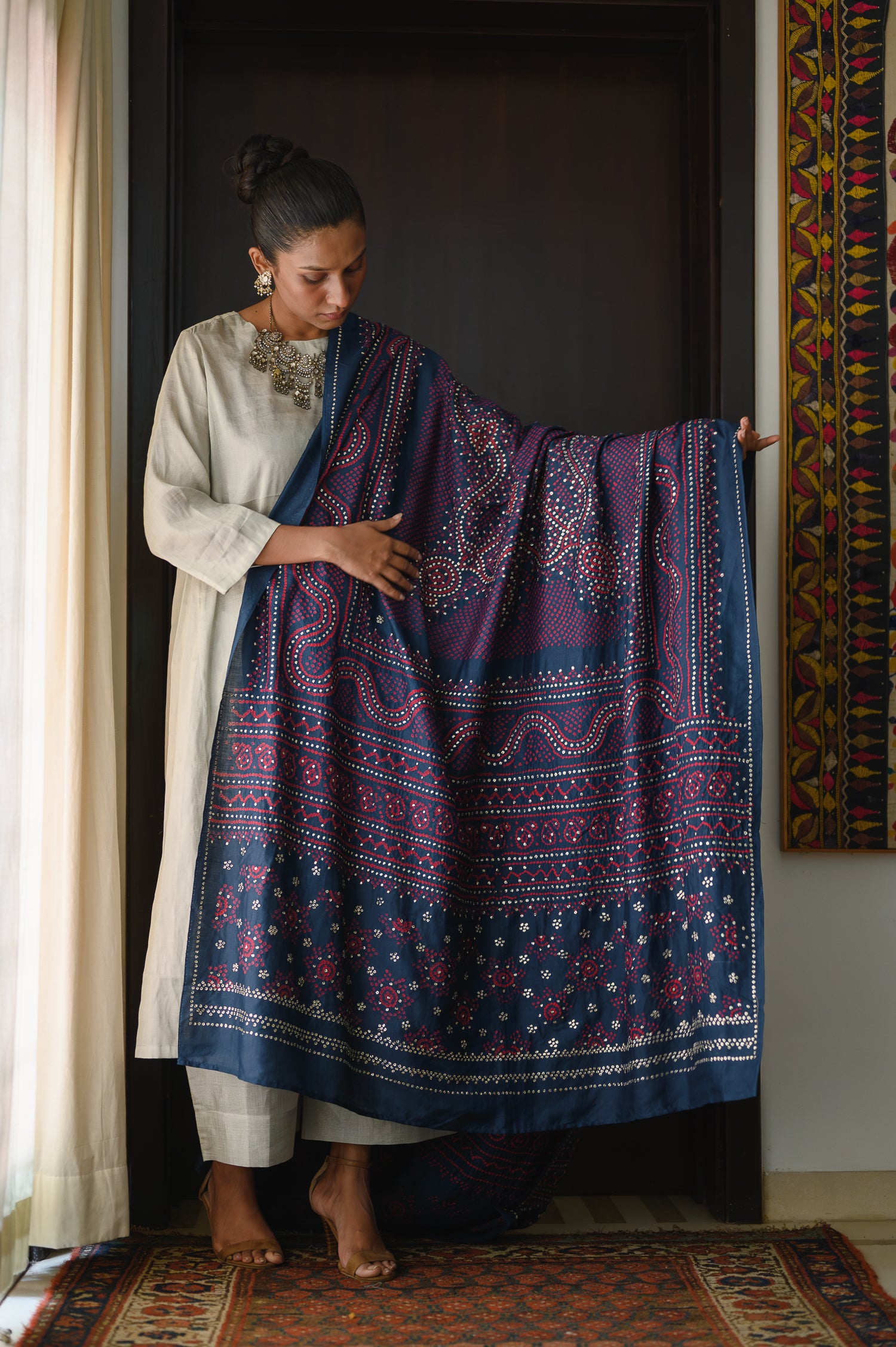Chandrokhni Odhana Set | Navy