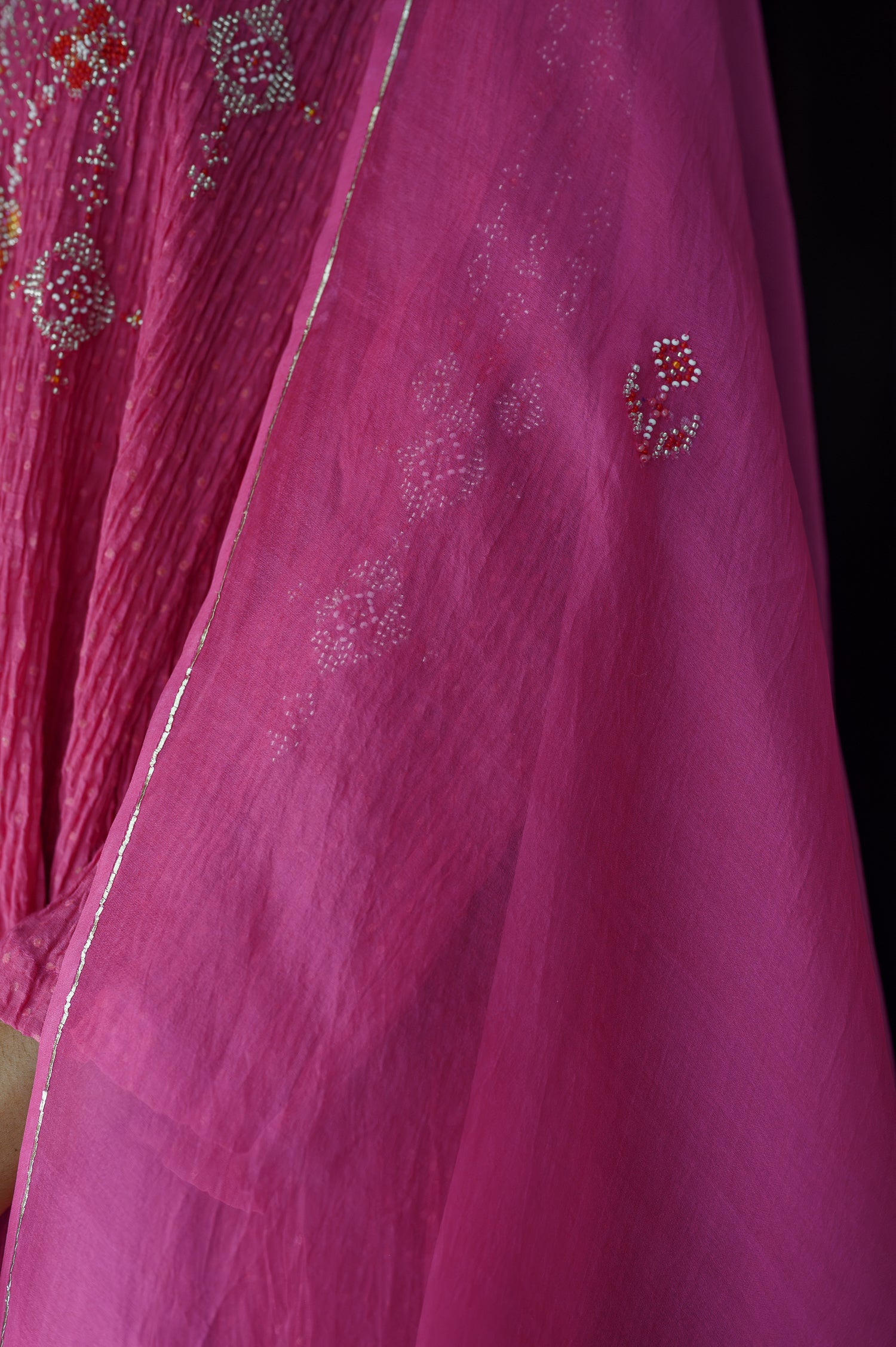 Chaarphooli Abho | Magenta Pink