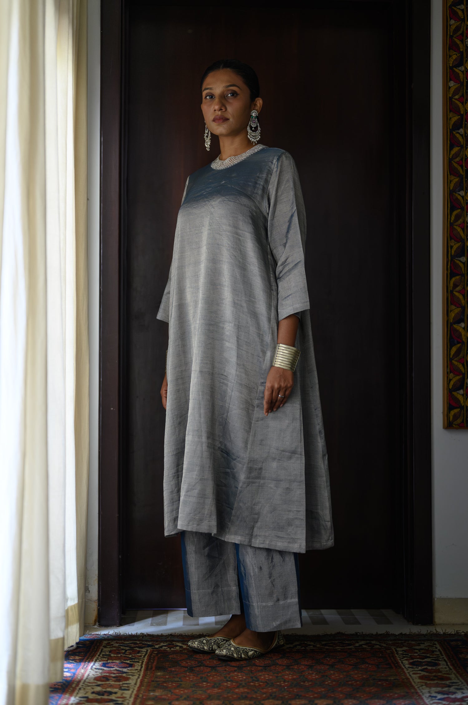 Neela Kurta