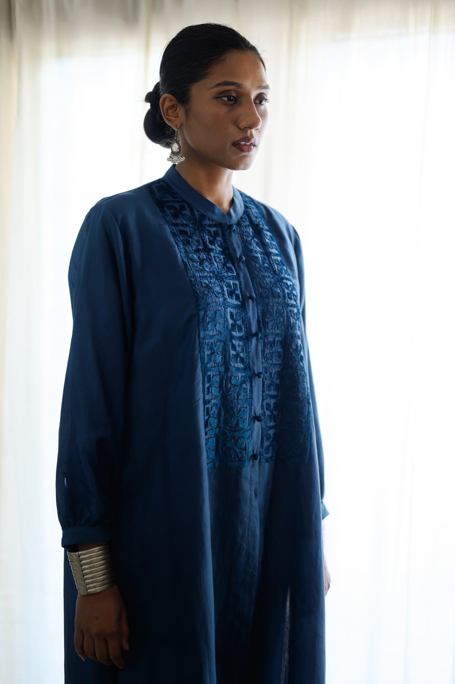 Long Open Shirt | Appliqué