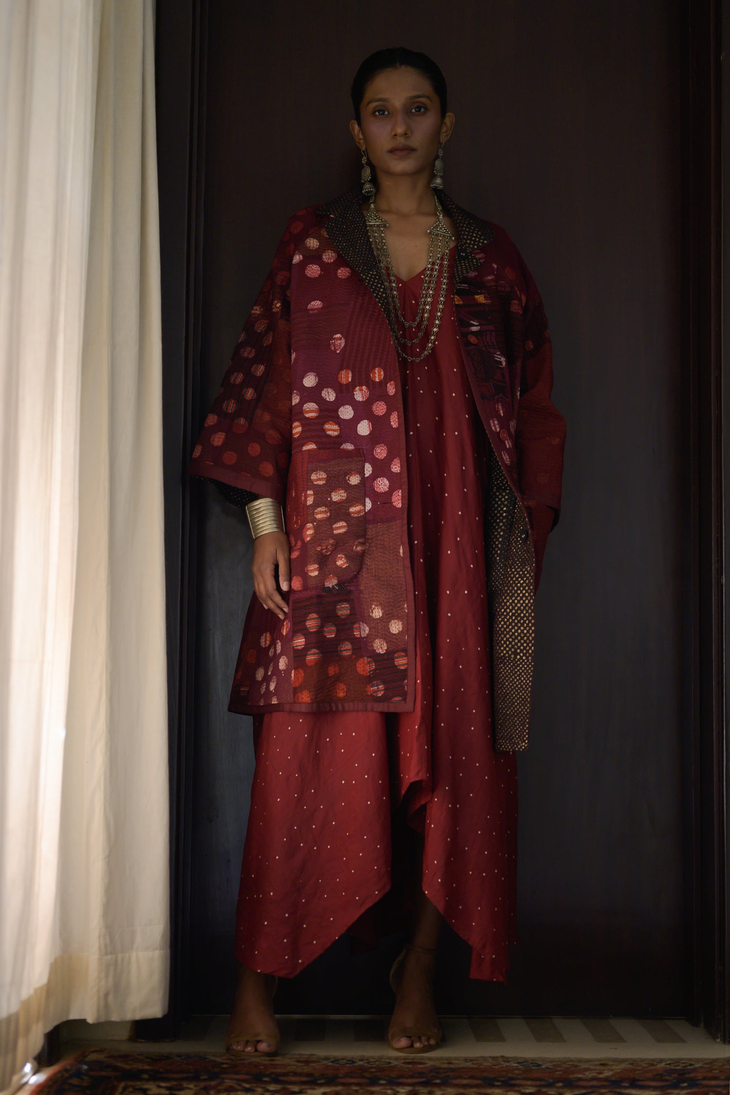 Kabira Jacket | Madder & Black